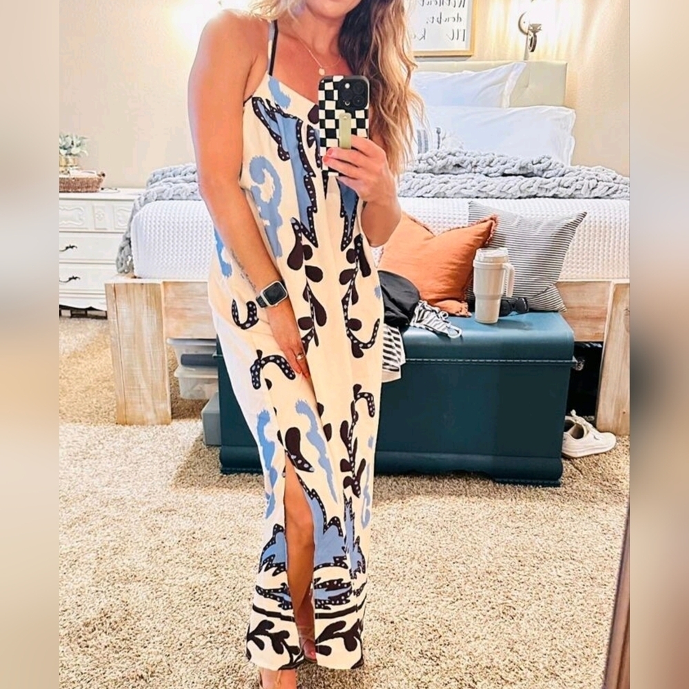 Women's Random Floral Print Summer Strappy Dress - Picture 6 of 6